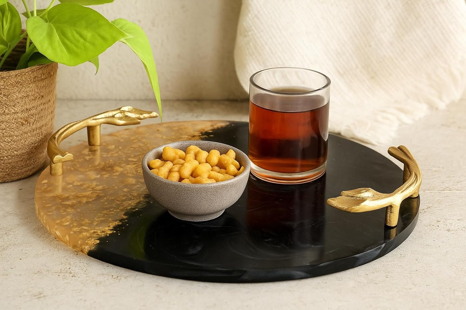 Grd Intl Luxury Black & Gold Resin Serving Tray – Elegant Decorative Tray with Designer Handles (14" Dia & 2.5" H) Made in India